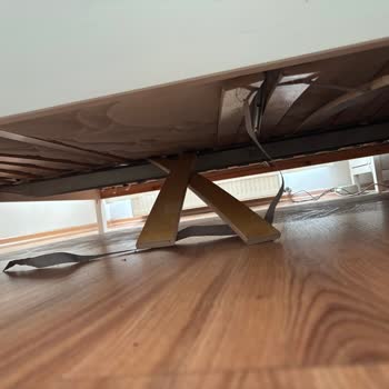 IKEA Hemnes Bett bricht zusammen – Ich fordere Ersatz