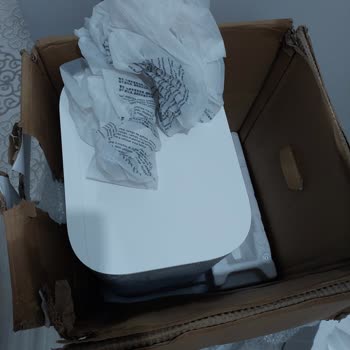 Bakım Sonrası Robot Süpürge Islak Ve Gürültülü, Rampasız Ve Şarj Tanımaz Durumda
