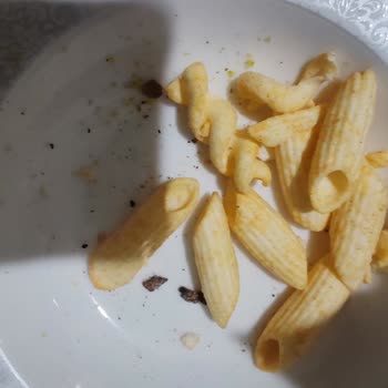 Barby Cips Yabancı Maddeler Ve Kirli, Hijyenik Olmayan Bir Görünümle Karşılaştım