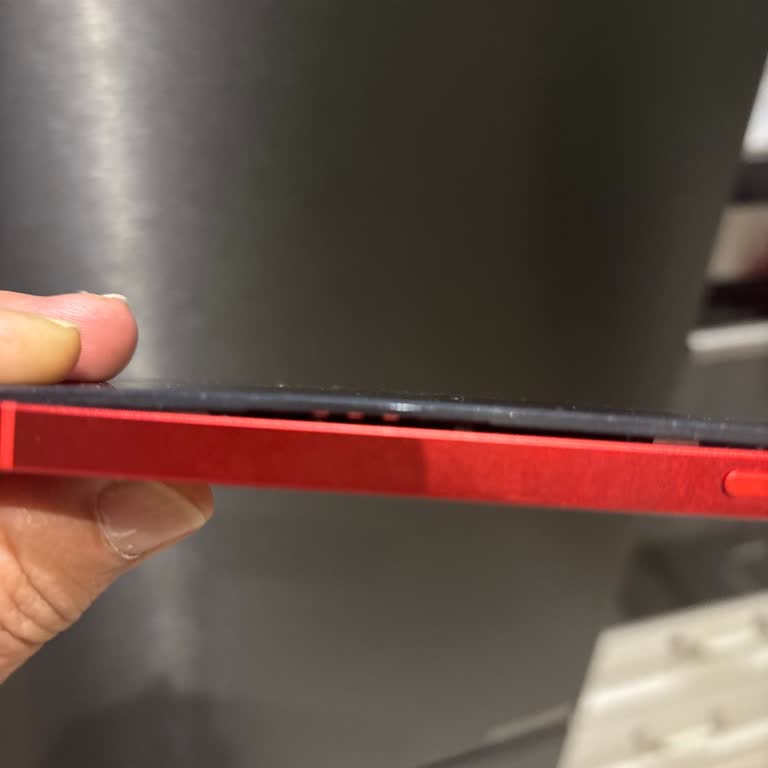 Aşırı Isınma Ve Şişen İPhone’da Güvenlik Riski Ve İade Sürecindeki Engeller