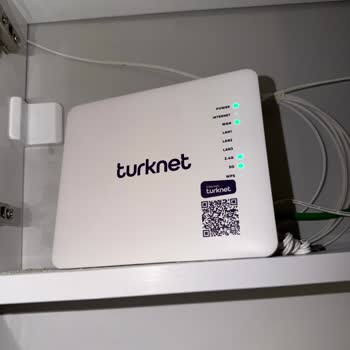 Peşin Ödenen İnternet Kesintide Ve Cevapsız Müşteri Destek Hattı
