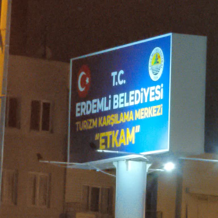 Sur Seyahat Otobüs Gecikmesi Ve Bilgilendirme Eksikliği