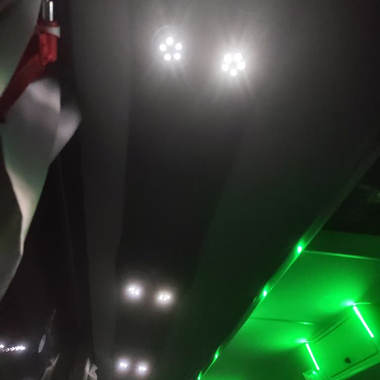 Kale Seyahat'in Gece Otobüsündeki Klima Yetersizliği Yolcuları Rahatsız Etti