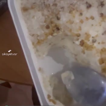 Algida Dondurmasından Çıkan Plastik Parçalar