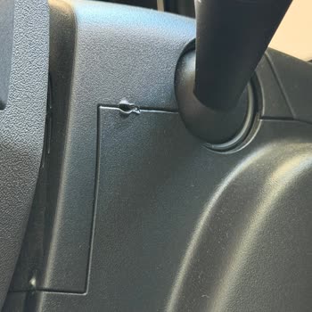 Airbag Kapağına Şiddetli Zarar Verildi, Açıklama Ve Onarım Bekliyorum