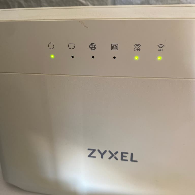 Ağustos 17'den Süren İnternet Kesintisi İçin Acil Çözüm Ve İndirim Talebi