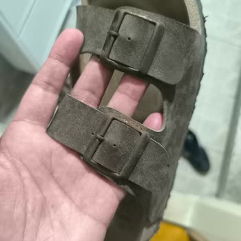 FLO Mağazasında Satın Alınan Terlikte Hızlı Paslanma Ve İade Talebi