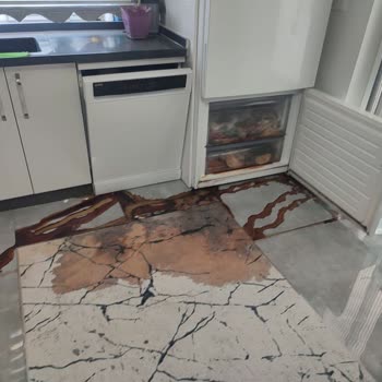 Garanti Kapsamındaki Buzdolabı Arızası İçin Ücretsiz Birebir Değişim Talebi