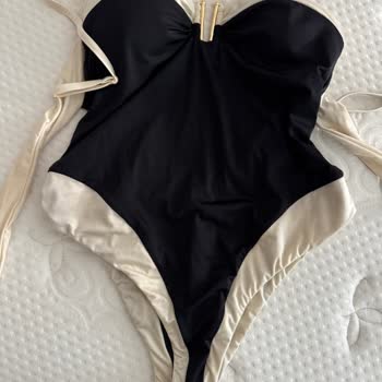 Calzedonia Mayosunda Renk Solması Ve İade Talebi