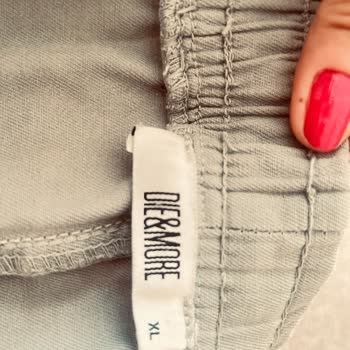 DIE&MORE Ağ Kısmından Başlayarak Adeta Lime Lime Çürümeye Başladı