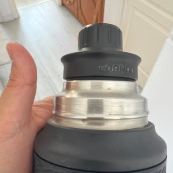 Contigo Termosunda Paslanma, Isı Koruma Sorunu Ve Kulp Kopması