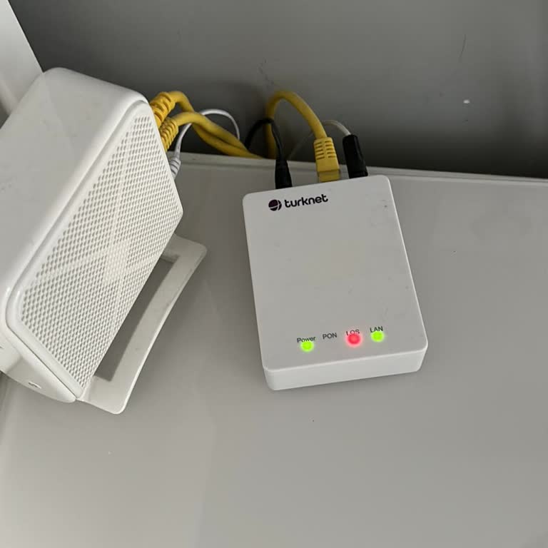 İki Haftalık İnternet Kesintisi Ve Müşteri Hizmetlerinden Belirsiz Yanıt