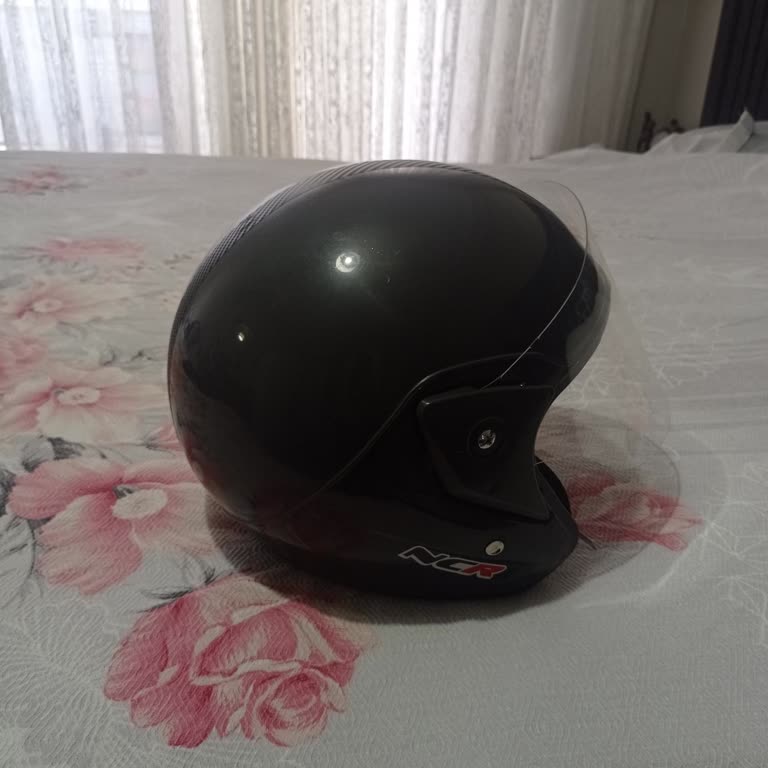 Tunç Motor Yanlış Kask Gönderimi, Ücretli Kargo Ve İletişim Sorunu