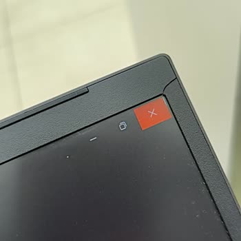 Monster Notebook Servis Sonrası Kırık Çitalar Ve Kasa Çatlağıyla Döndü