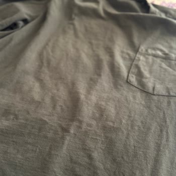Mavi Tişörtte Hızlı Solma Ve Mağaza İade Reddi