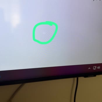 Garanti Servisinde Tekrarlayan Arıza Ve Bilgi Eksikliği Nedeniyle Değişim Talebi