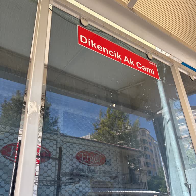 Durakta Durmayan Otobüs Hastane Randevusunu Geçiktirdi