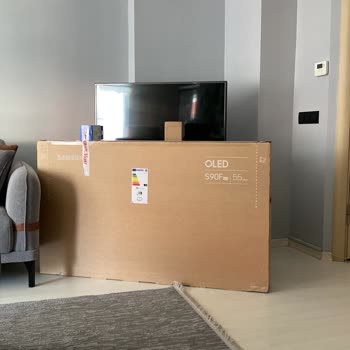 Ayıplı Samsung TV’nin İade Süreci Uzayıp Müşteriyi Mağdur Ediyor