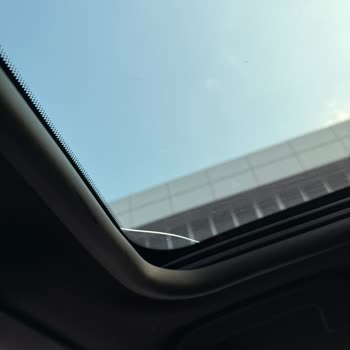 Garanti Kapsamında Cam Tavan Çatlağı Reddi