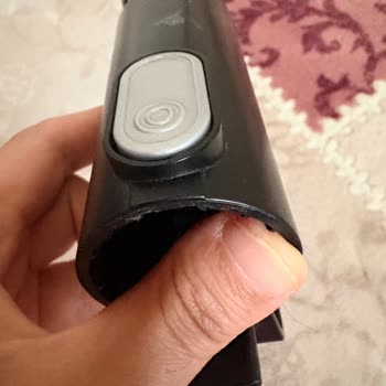 Bosch Süpürgede Başlık Gövde Bağlantısındaki Çatlak Ve Batarya Sorunları Garanti İçinde Çözülmeli