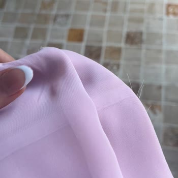 Kusurlu Ve Etiketsiz Küçük Elbise İçin İade Ve Geri Ödeme Talebi