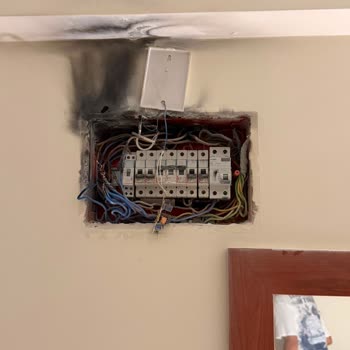Elektrik Arızasından Çıkan Yangın Ve Güvenlik Sisteminin Çalışmaması Otelde Korkunç Deneyim