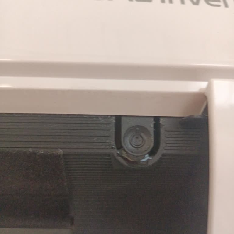 LG Klimada Su Akıtma Sorunu Garanti Kapsamında Çözülmedi