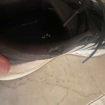 Garanti Kapsamındaki Ayakkabının Açılma Sorunu Haksız Şekilde Reddedildi