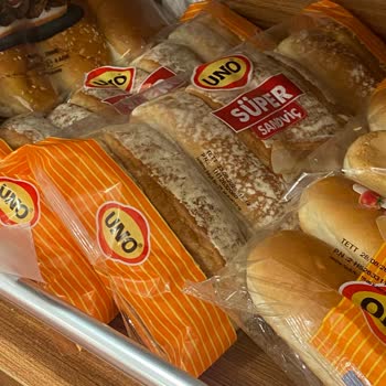 UNO Süper Sandviç Ürünlerinde Küflü Ürün Sorunu Ve Güven Kaybı