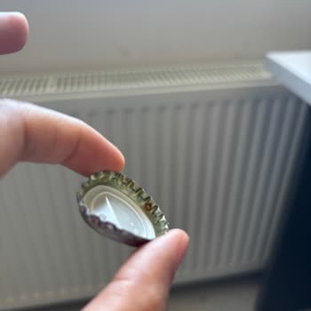 Paslı Şişe Kapağı Ve Ağzı Nedeniyle Hijyen Endişesi