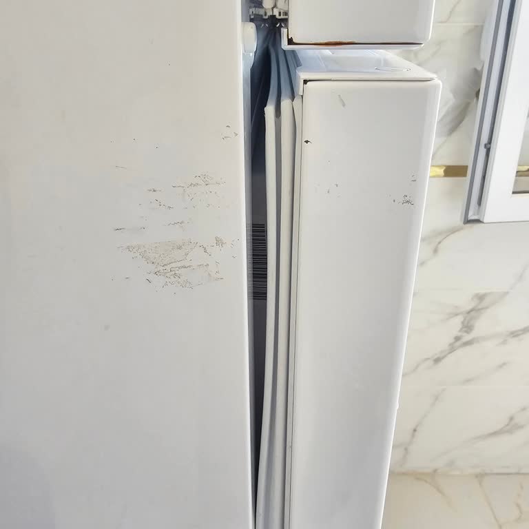 Vestel Buzdolabının Kapak Sorunu 8 Ayda Çözülmedi, Değişim Ve Özür Talebi