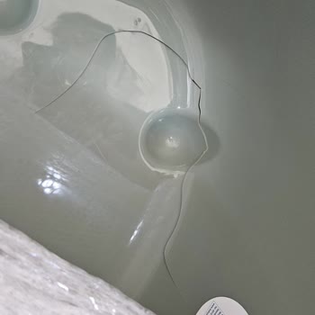 Kırık Bebek Küveti, Kötü Paketleme Ve Cevapsız Müşteri Hizmetleri
