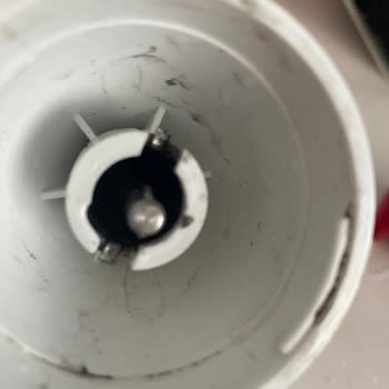 Sinbo Blender Kesici Parçasındaki Siyah Toz Ve Sağlık Endişesi
