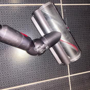 Dyson V15 Süpürgede Tekrarlayan Filtre Uyarısı Ve Kırılan Aksesuarlar Nedeniyle Güven Zedelenmesi