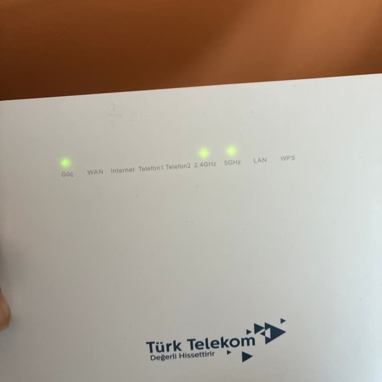 Ünalan'da Tek Dairede Sürekli İnternet Kesintisi