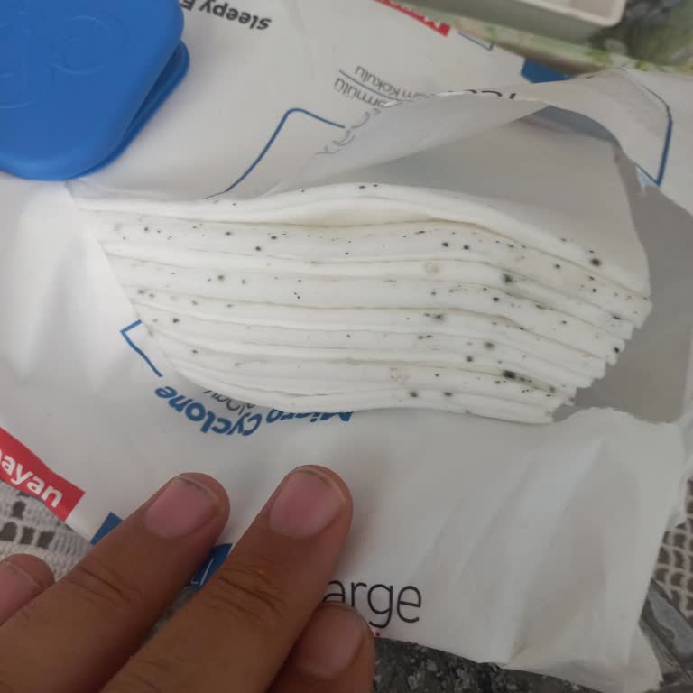 A101 Şubesinde Satın Alınan Temizlik Havlularının Küflü Olması