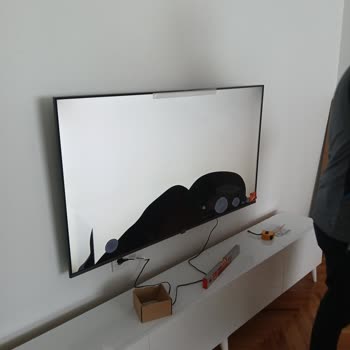 Kırık Gelen Televizyonda Söz Verilen Değişim Red Edildi, Tamir Teklifi Yetersiz