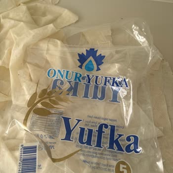 Onur Yufka Paketi Yapışık, Yırtık Ve Kullanılamaz