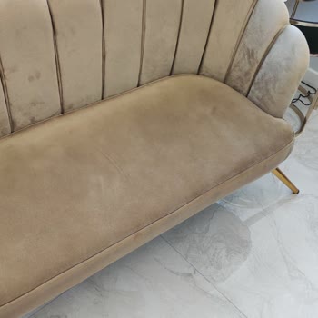 Kurtofistarsus Çay Setinde Öne Doğru Kayma ve Kumaşta Renk Solması Oldu
