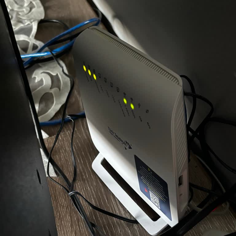 Aylık 1200 TL’ye Kesintili WiFi Ve Çözüm Bulamayan Müşteri Hizmetleri