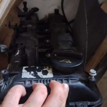 Kırık Ve Eksik Parçalarla Gelen Motor İçin Cevapsız Şikayet