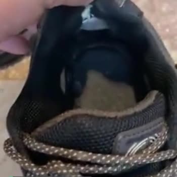 Skechers Hiç Memnun Değilim Ayakkabıdan!