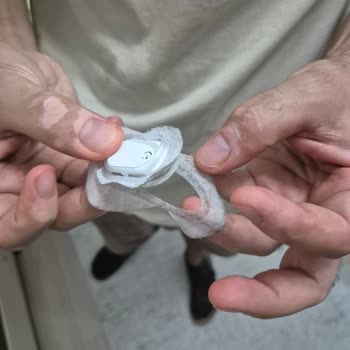 Sibionics GS1 Sensöründe Koruyucu Bant Kopması Ve Yeni Sensör Talebi