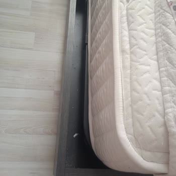 Karyola Uzunluğu Yatakla Uyumsuz, Güvenlik Sorunu Ve Çözüm Eksikliği