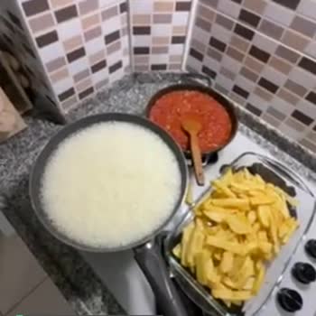 Ülker Bizim Markasının Yağı Köpürüyor