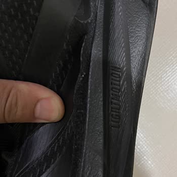 Adidas Duramo Ayakkabının 5 Ayda Yırtılması Ve Amazon’un İade Talebini Reddetmesi