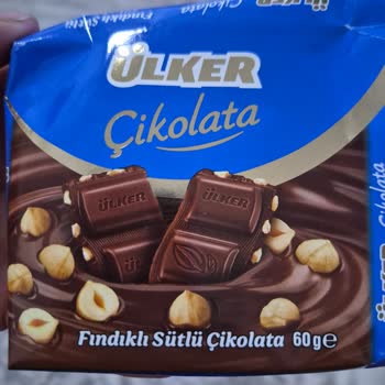 Alanya Hacet Migros Şubesinde Satılan Fındıklı Çikolata Parçalı Ve Kalitesiz