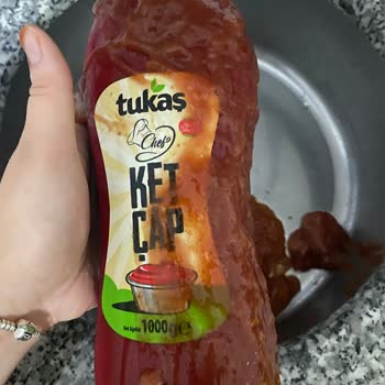 BİM Tukaş Ketçap Kapağının Patlaması Göz Yaralanması Riskini Ortaya Çıkardı