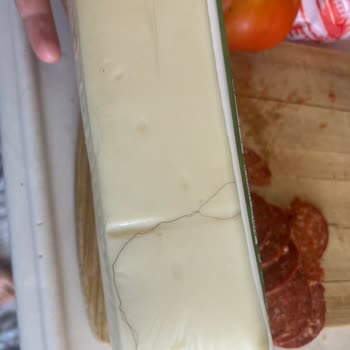 Peynirde Kıl Tespiti Ve Hijyen Sorunu