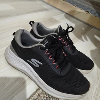 Skechers Ayakkabısının Topuk Bölümünün Hızlı Yırtılması Ve Ücret İadesi Talebi